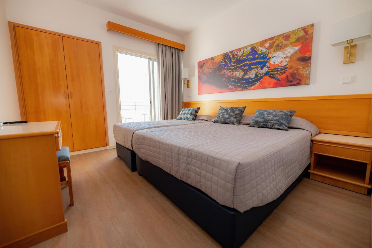 Tylos Beach Hotel Kato Pyrgos Eksteriør billede