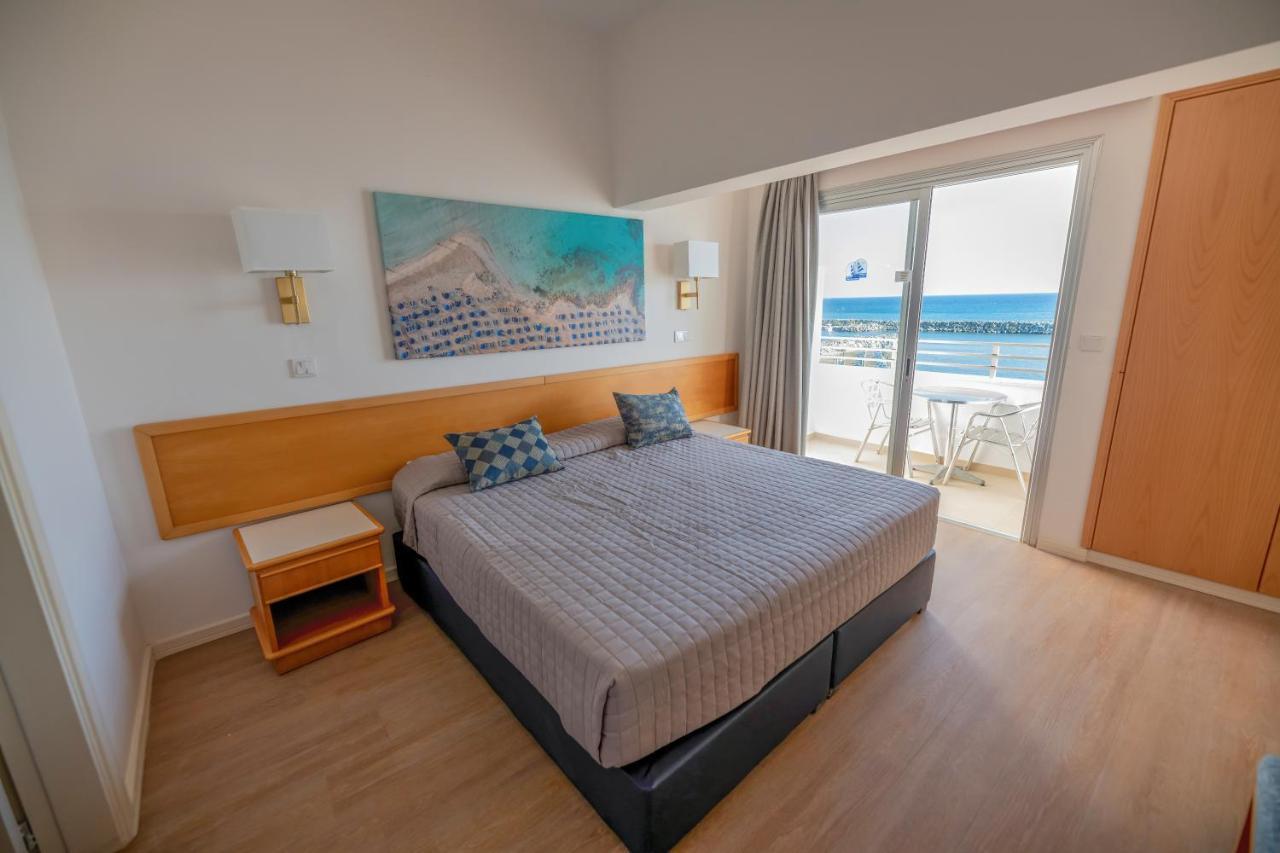 Tylos Beach Hotel Kato Pyrgos Eksteriør billede