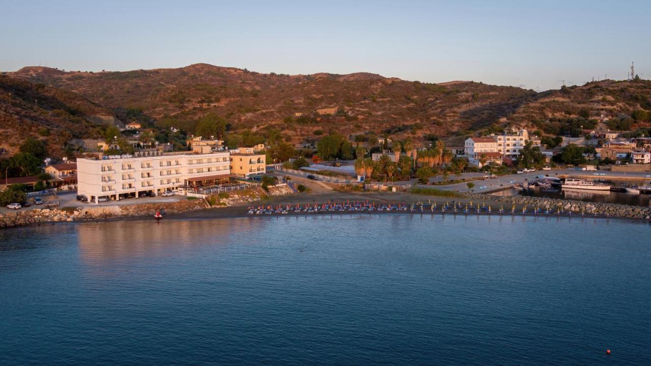 Tylos Beach Hotel Kato Pyrgos Eksteriør billede