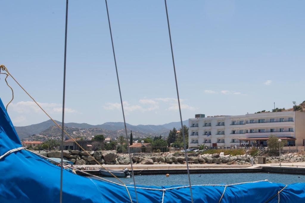 Tylos Beach Hotel Kato Pyrgos Eksteriør billede